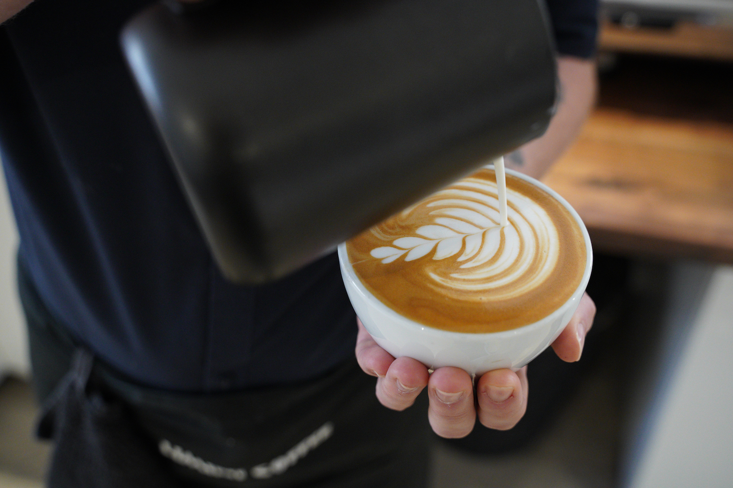 Latte macchiato vs. café latte. Quelles sont les différences ? :: Green  Plantation